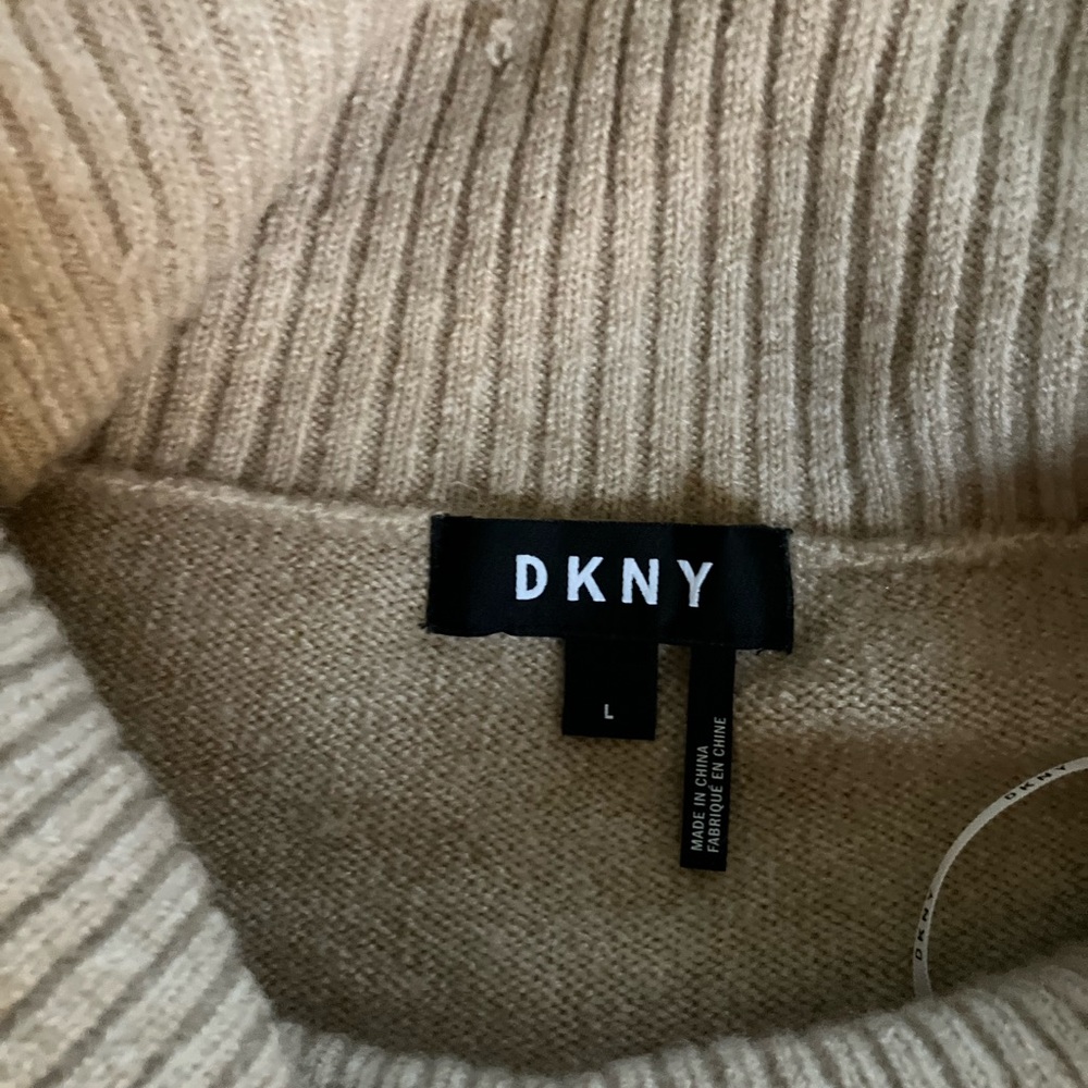 Sweater… - Picture 4 of 4